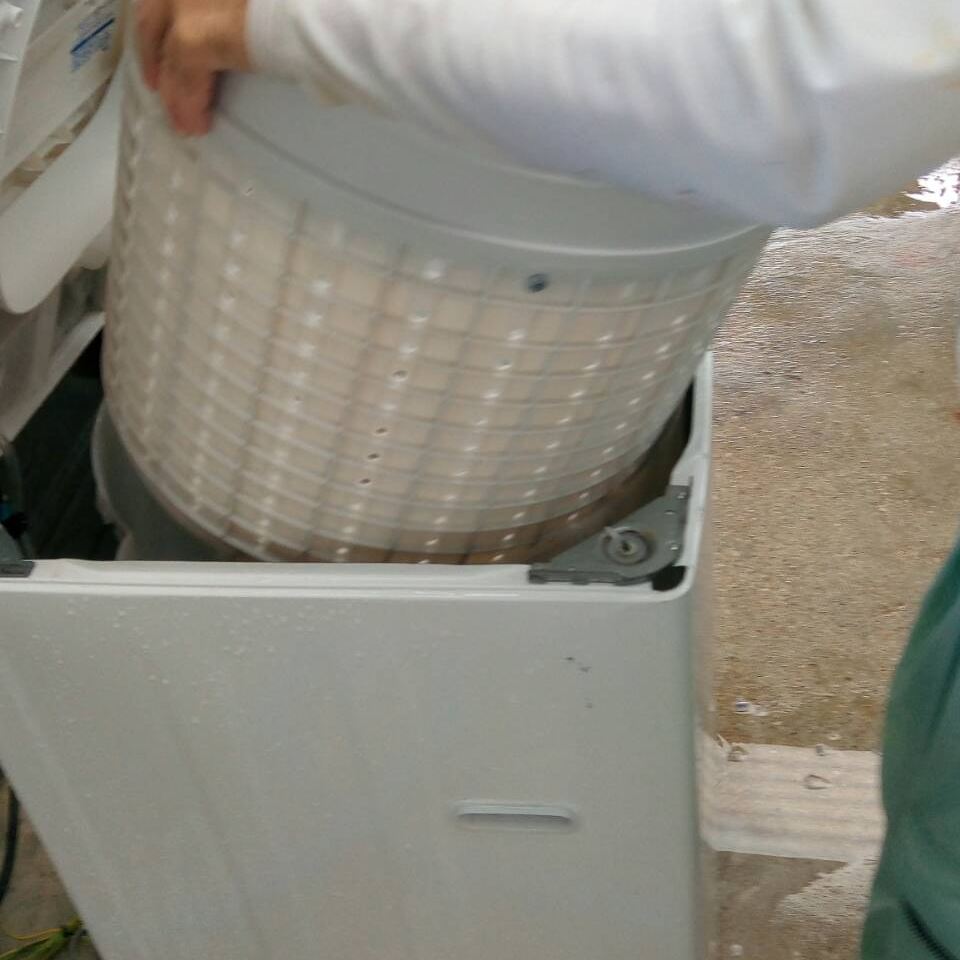 沖縄 リサイクルショップ 洗濯機、徹底洗浄しています！